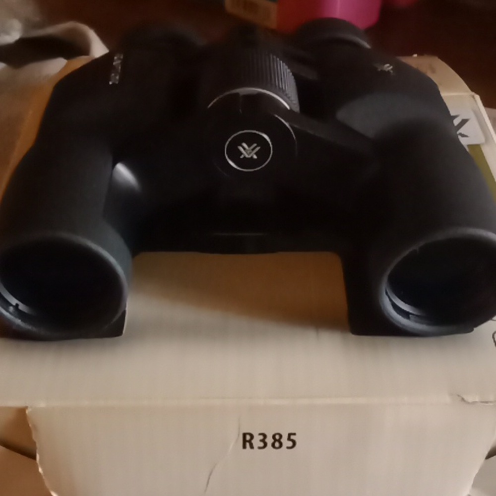 Raptor binoculars